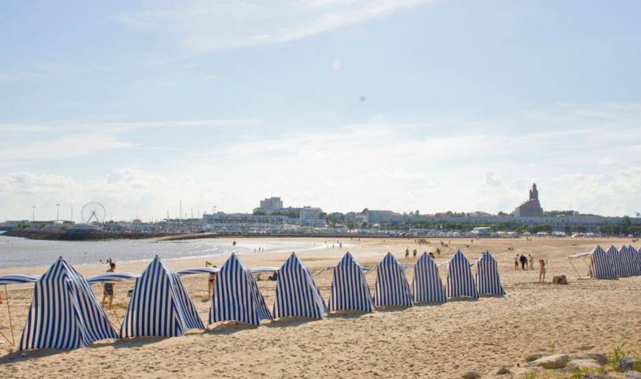 Passez une journée sur l&#039;immense plage de Royan - royan plage