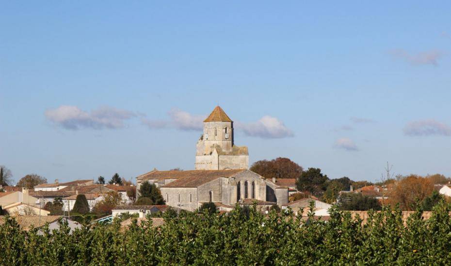 Visitez l&#039;église de Cozes datant des XII-XIII-XVème siècles - eglise cozes