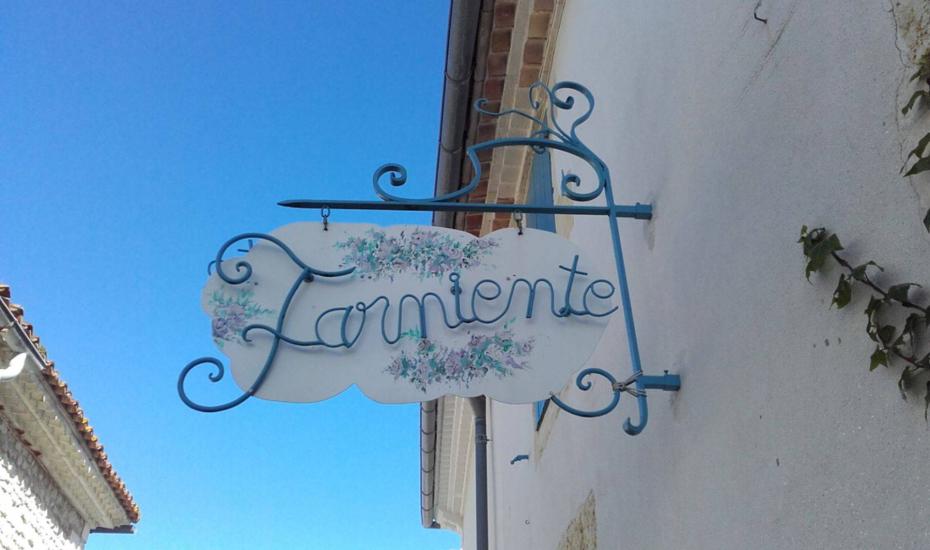 Flâner dans les commerces locaux - commerces